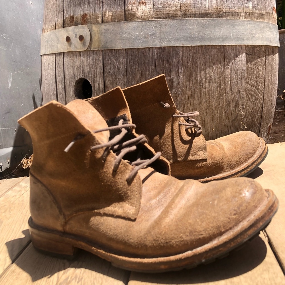 Fiorentini + Baker Beige suede kickers are perfect! Classic details & patina.